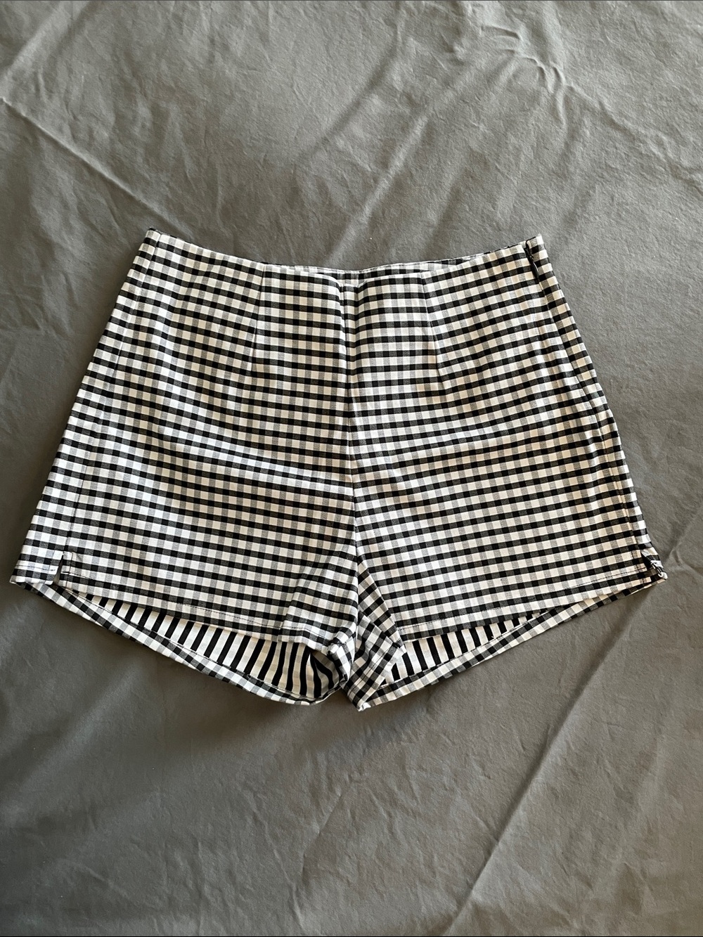 High-Waist Gingham Women’s Guess Shorts